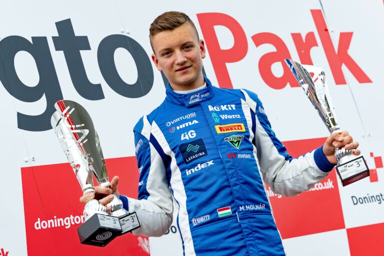 Már 20 trófeánál tart Molnár Martin a brit F4-ben