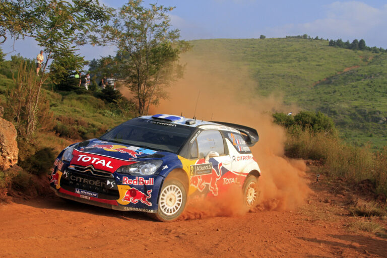 Sébastien Ogier már a második versenyén nyerni tudott az Akropolisz Rallyn (videó)