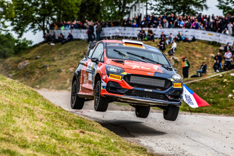 11 versenyző pályázhat a Junior WRC bajnoki címére az Akropolisz Rallyn