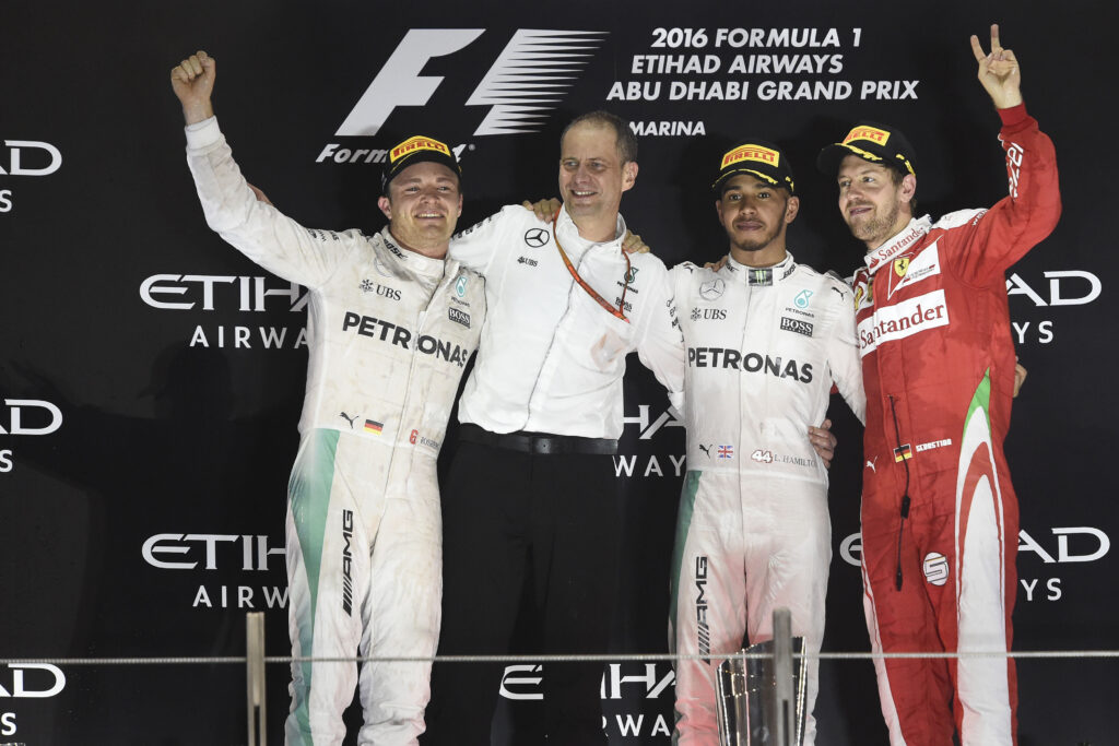 Nico Rosberg, Lewis Hamilton, Sebastian Vettel, 2016, Abu-dzabi Nagydíj