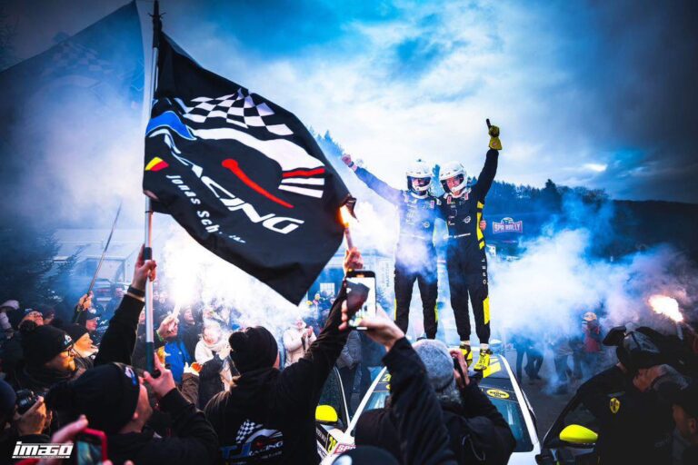 Családban marad: Thierry Neuville féltestvére is bajnok lett