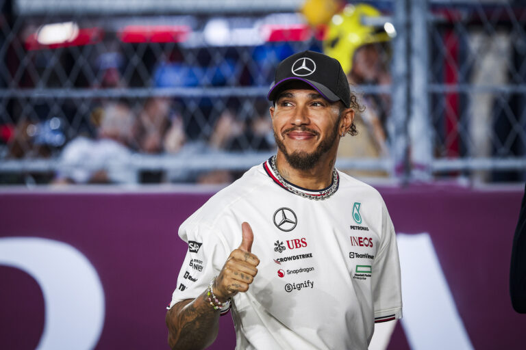 Wolff kiakadt az idiótákra; a Ferrari főnöke nem aggódik Hamilton miatt