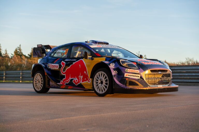 Az M-Sport bemutatta idei autóinak festését, Millener szerint a fő célt már elérte a csapat az életben maradással