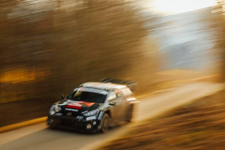 A Rally1-es mezőny egyharmada kiesett vasárnap reggel a Montén