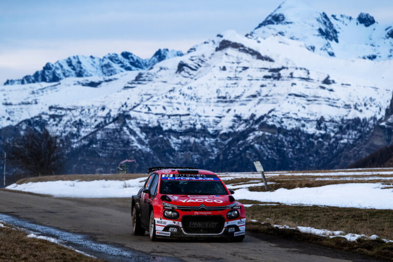 Kis híján kettős Rossel-győzelem született a Monte WRC2-es mezőnyében