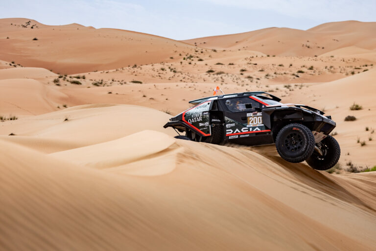 Loeb gyorsan hajtott, sokba került neki