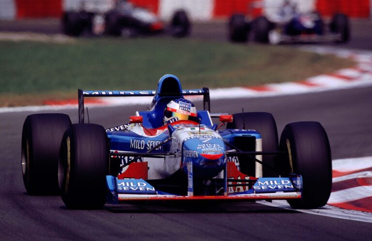 Nem vágyálom, az FIA tényleg megvizsgálja a V10-es motorok visszahozatalát a Forma–1-be