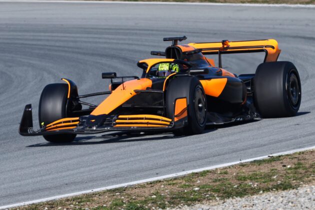 Lando Norris, McLaren, Pirelli, teszt, Barcelona