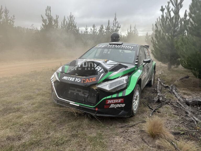 Paddon kenguruval ütközött, elmaradt a duplázása az ausztrál szezonnyitó hétvégén