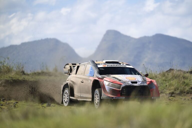 Tanak a második hely ellenére sem élvezte a Szafari Rallyt