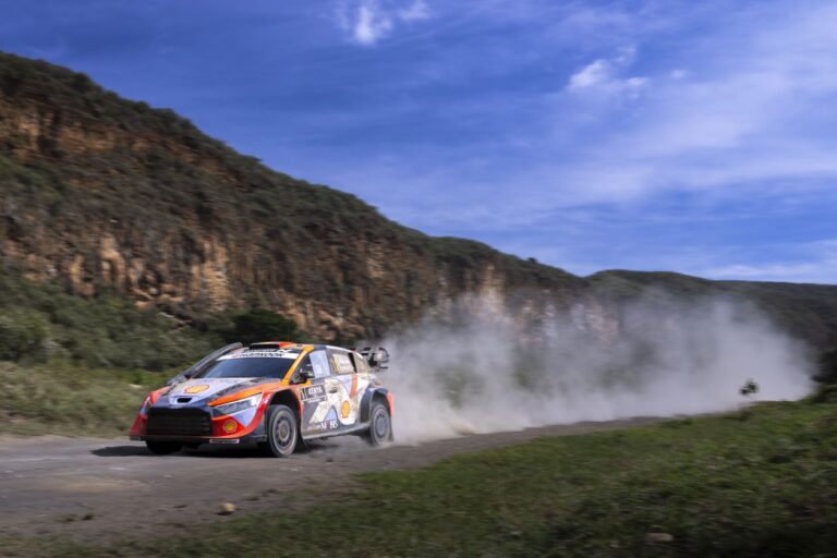 Neuville szerint az idei Szafari Rally volt a legkeményebb