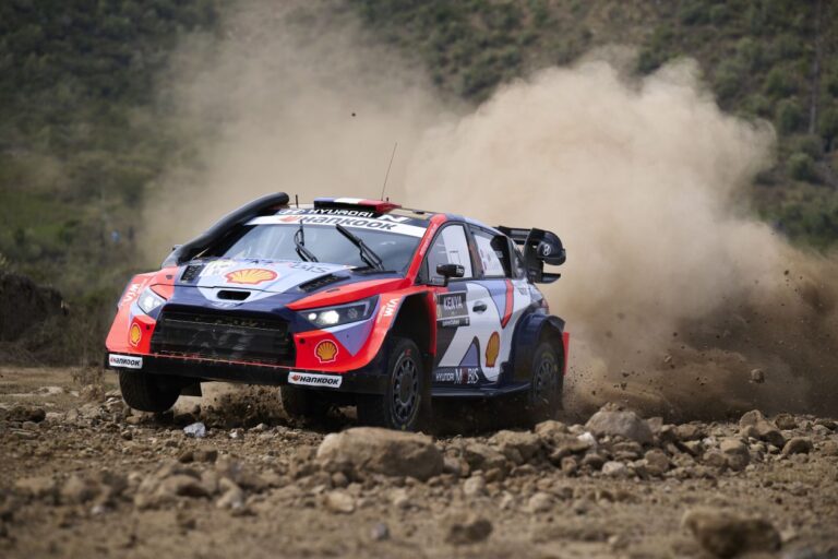 Háromszor esett ki, mégis a hatodik legtöbb pontot szerezte Kenyában Fourmaux