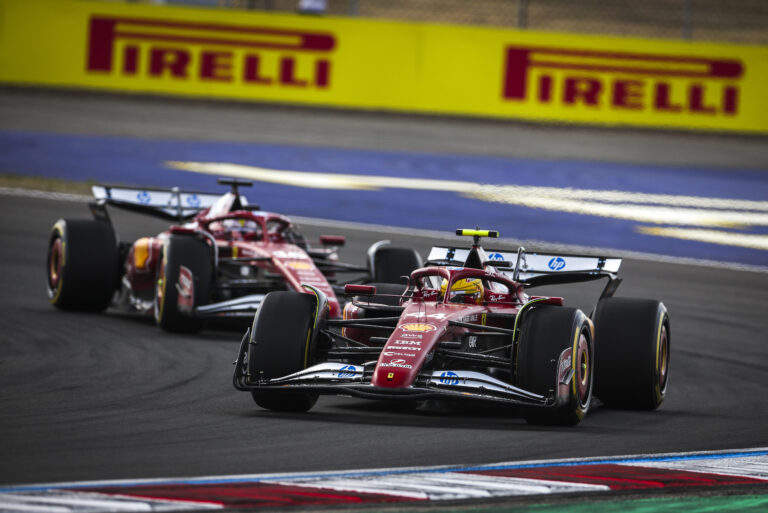 Lewis Hamiltont és Charles Leclerc-t is kizárták Kínában – pont nélkül maradt a Ferrari