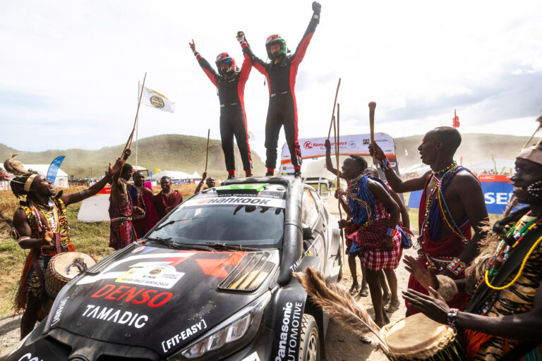 Elfyn Evans történelmet írt a Szafari Rallyn aratott győzelmével