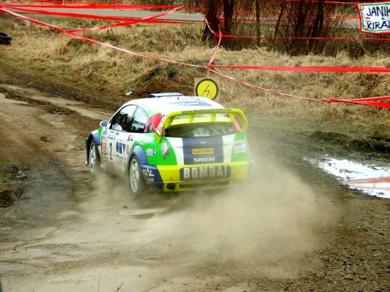 Szárazon ifj. Tóth János, esőben Benik Balázs volt a gyorsabb 19 éve Egerben