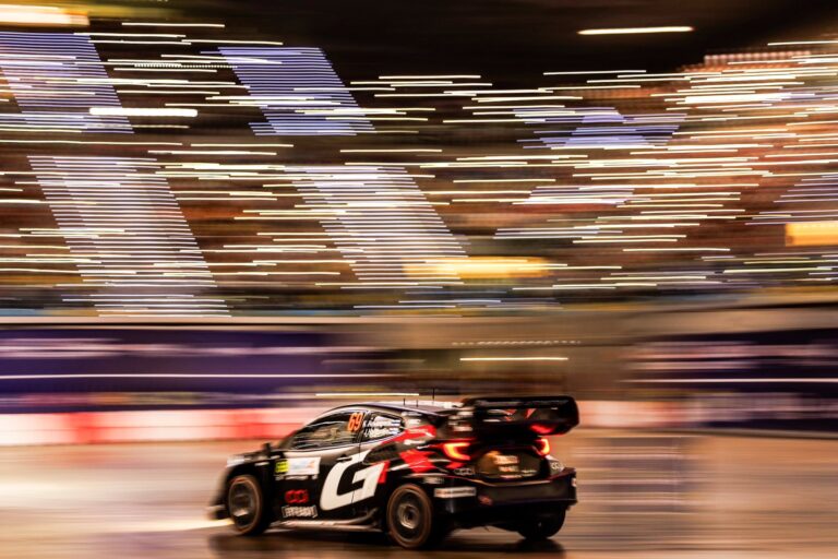 Rovanpera vasárnap is szárnyal, Neuville megy az ötödik helyért a Kanári-szigeteken