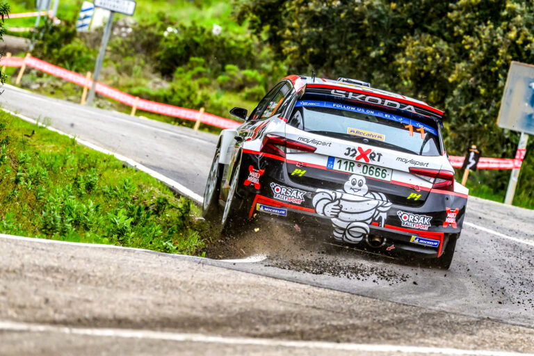 Gryazin hátát nézte a mezőny az ERC-szezonnyitó első napján, Hadik kategória második