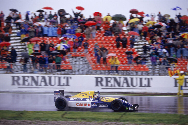 Az F1 leendő világbajnoka lehülyézett, majd drogosnak titulált egy újságírót