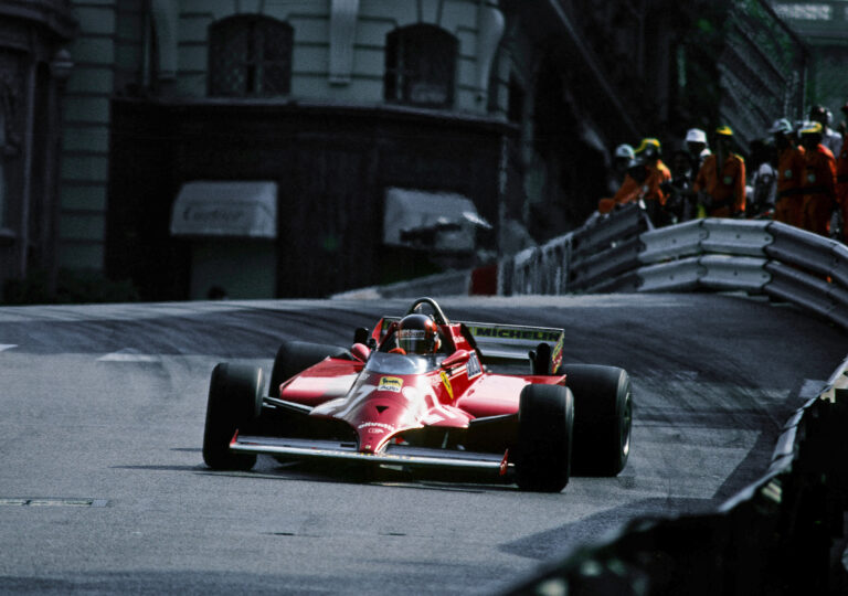 Kigyulladó konyha, ütköző rendőrök és történelmi Ferrari-győzelem történt ezen a napon Monacóban