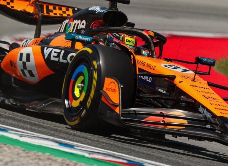 Piastri hangolt a legjobban a barcelonai időmérőre, óriási fölénnyel végzett az élen