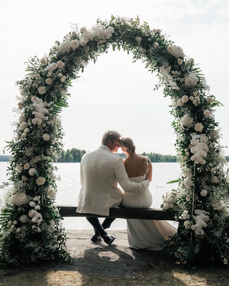 Finnországban megnősült a WRC2-sztárpilótája