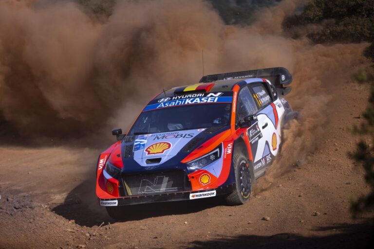 Neuville már biztosan nem ismétli meg tavalyi győzelmét az Akropolisz Rallyn
