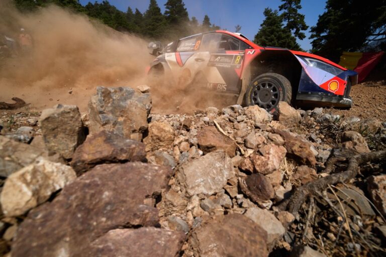 Tanak és a Hyundai áll nyerésre a görög lottón péntek este