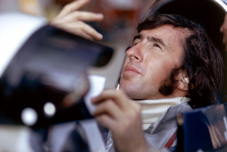 „A te apukád lesz a következő” – apja halálát várta gyerekként a háromszoros világbajnok fia