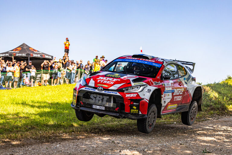 Kiesett az Eb-éllovas a Lengyel Rallyn, nagy csata lehet a második helyért