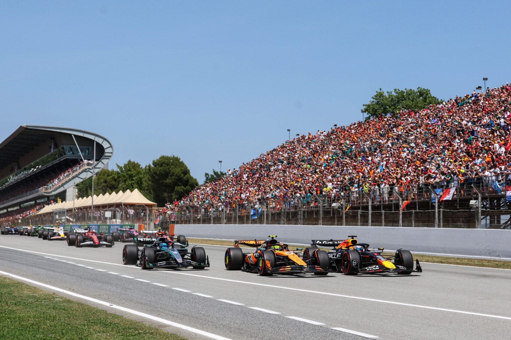 Verstappen, Norris, Russell, Spanyol Nagydíj, rajt