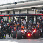 Forma-1, Max Verstappen, Red Bull, kerékcsere, Spanyol Nagydíj 2025, futam