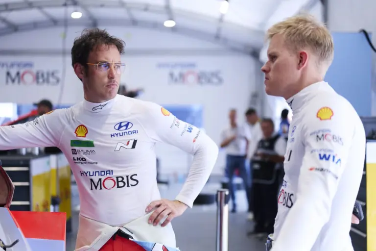 Neuville elmondta véleményét a Tanakról szóló pletykával kapcsolatban