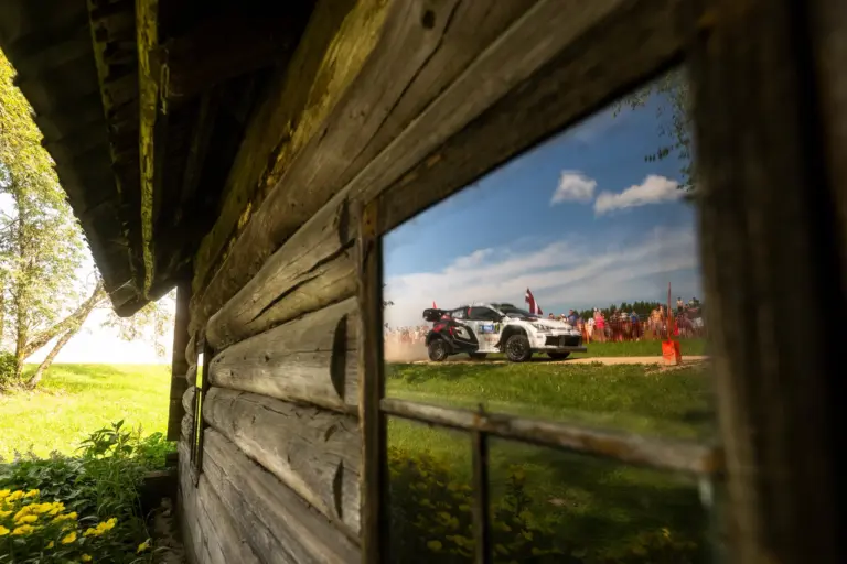 Sami Pajari a műszaki hiba után inkább tanult Észtországban