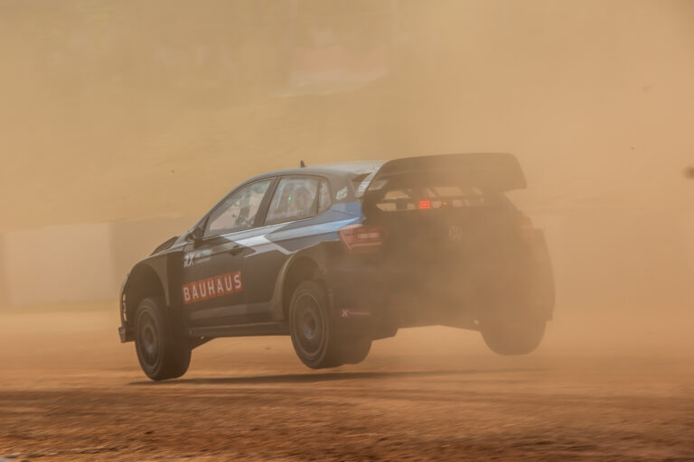 Az első nap után Kristoffersson vezet Nyirádon, Trepák, Kárai és Körmöczi is jól áll