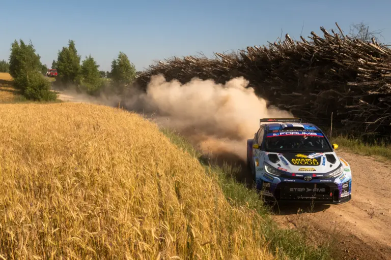 Hiába zárt dobogón, nem volt elégedett észt versenyével a Rally Hungary idei győztese