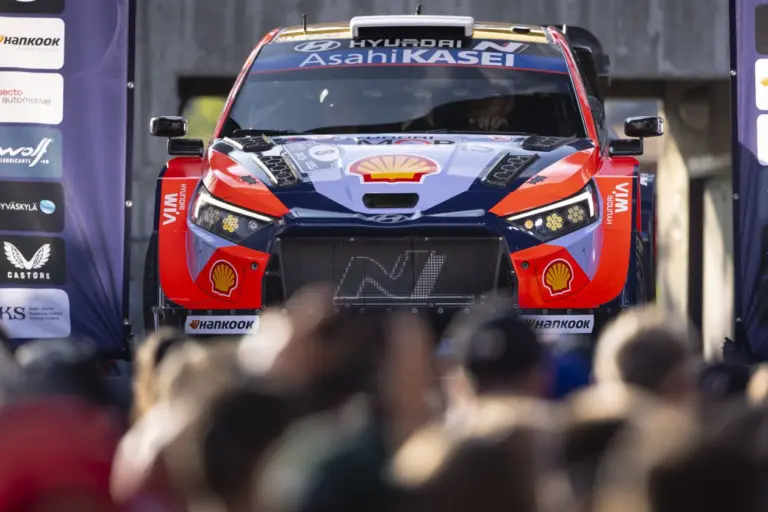 A Hyundai Motorsport a rejtélyes finn defektek után már 2026-ra készül