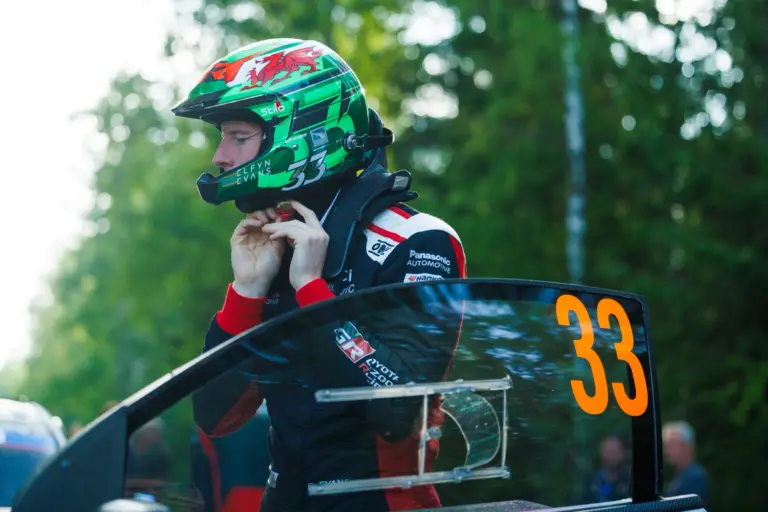 A vb-éllovas Elfyn Evans beszélt nehéz helyzetéről