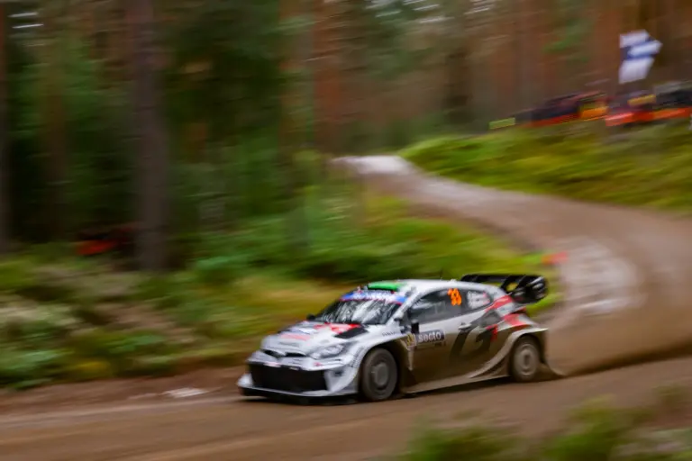 Evans ismét takarítani kényszerül, de szeretné a legjobb tudását nyújtani