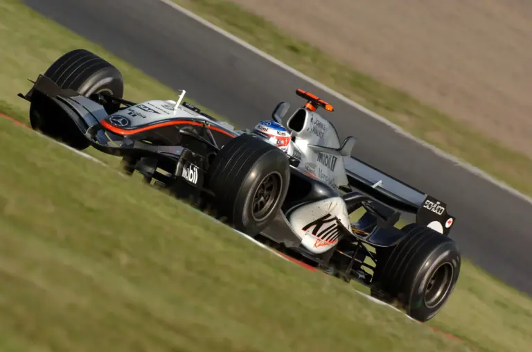 Néhány igazi klasszikust is beválasztottak a McLaren rajongói a csapat legjobb futamai közé