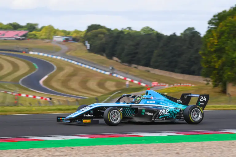 Jön a hajrá – Molnár Martin Senna vízenjárásának helyszínén versenyez a hétvégén