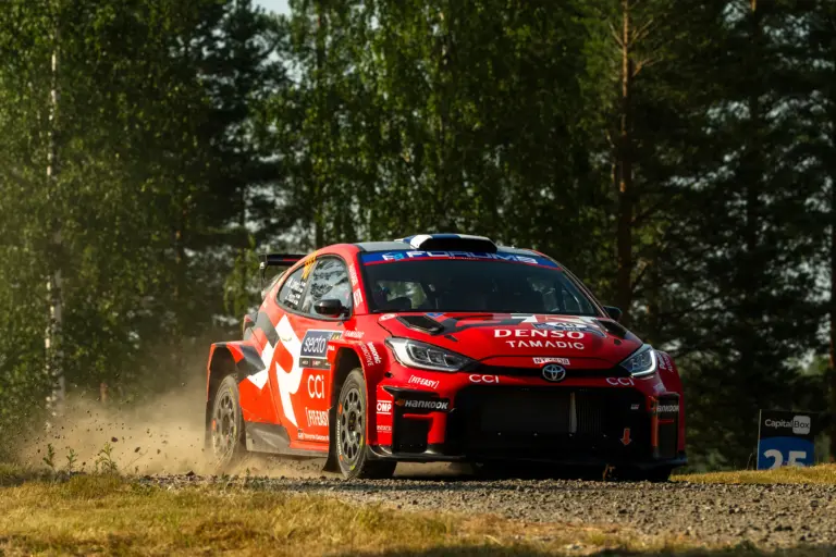 Latvala örül, hogy idén is csatában tudott lenni a WRC2-es győzelemért a hazai futamán
