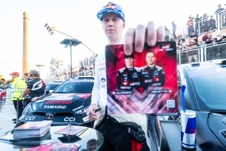 Rovanpera vette át ismét a vezetést a Paraguay Rally drámai hetedik szakaszán