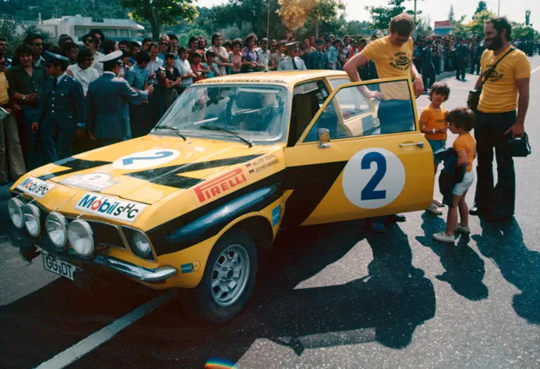 A WRC-legenda Walter Röhrl újra autóba ül a Közép-Európa Rallyn