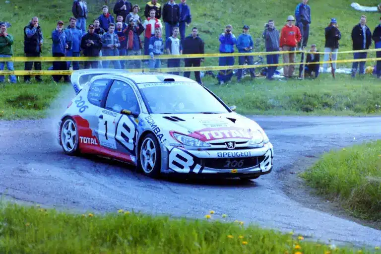 Hatalmas csatában, óriási özönvízben 23 éve nyerte hatodik bajnoki címét ifj. Tóth János