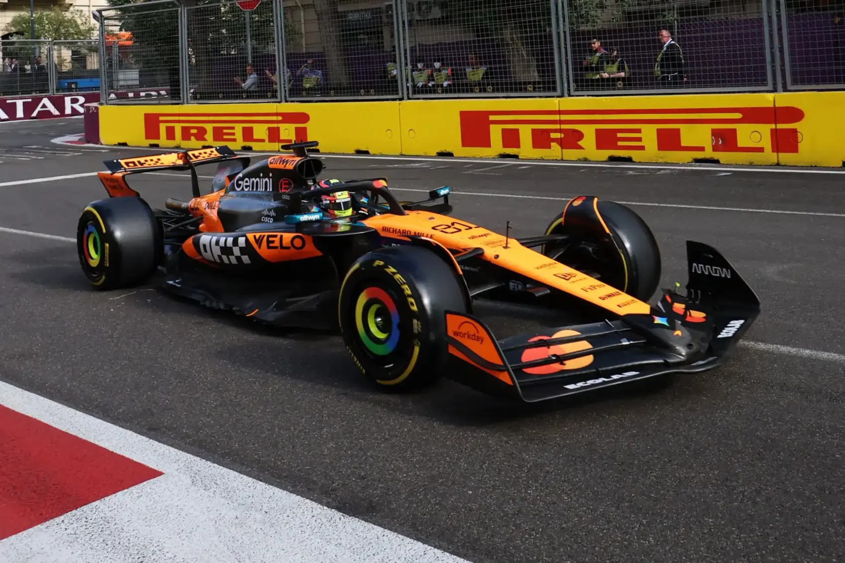 Forma-1, Oscar Piastri, McLaren, Azeri Nagydíj 2025, szombat