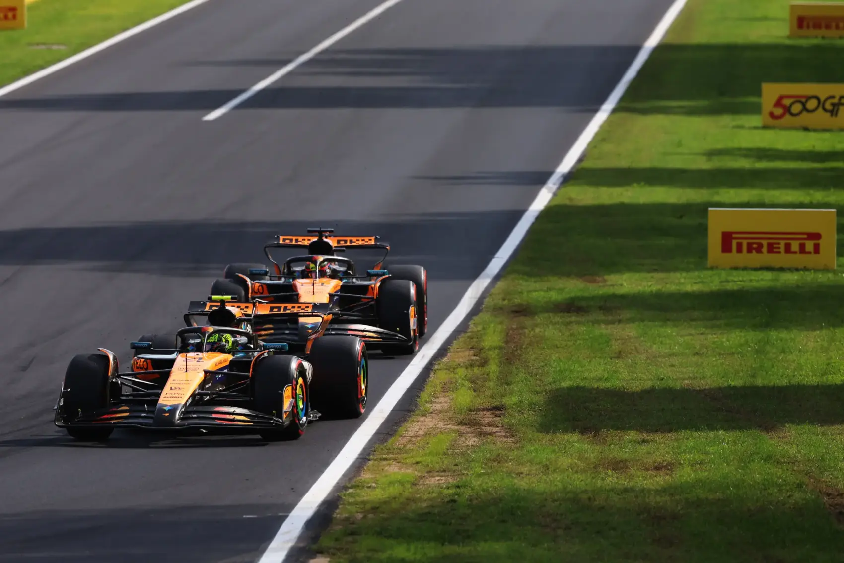 Forma-1, Lando Norris, Oscar Piastri, McLaren, Olasz Nagydíj 2025, futam Forma-1, Lando Norris, Oscar Piastri, McLaren, Olasz Nagydíj 2025, futam