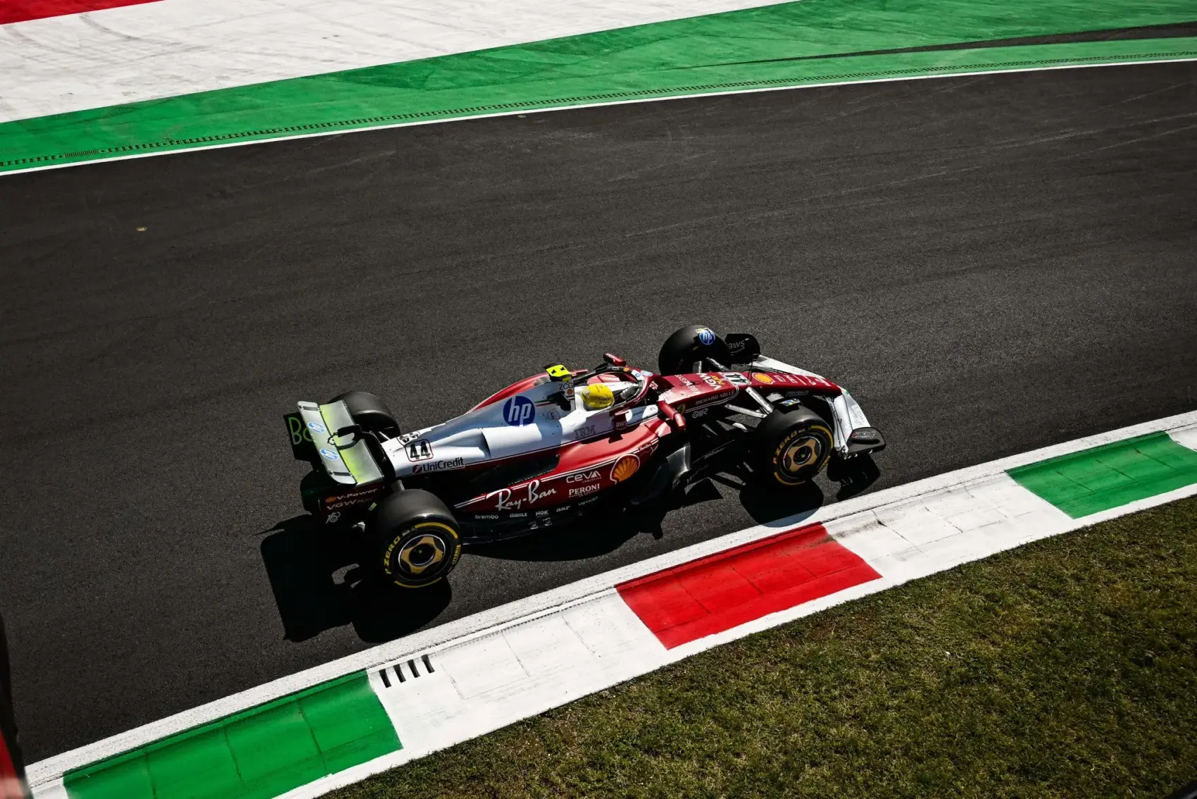 Hamilton, Ferrari