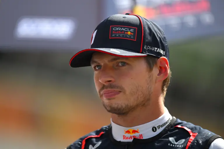 Verstappen ismét hitet tett a szívómotoros autók mellett, de eggyel „visszavett” igényeiből