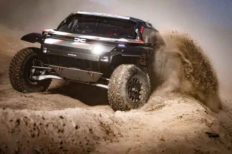 Sanders szárnyalt, az autós sztárok bajba kerültek a leghosszabb portugál szakaszon