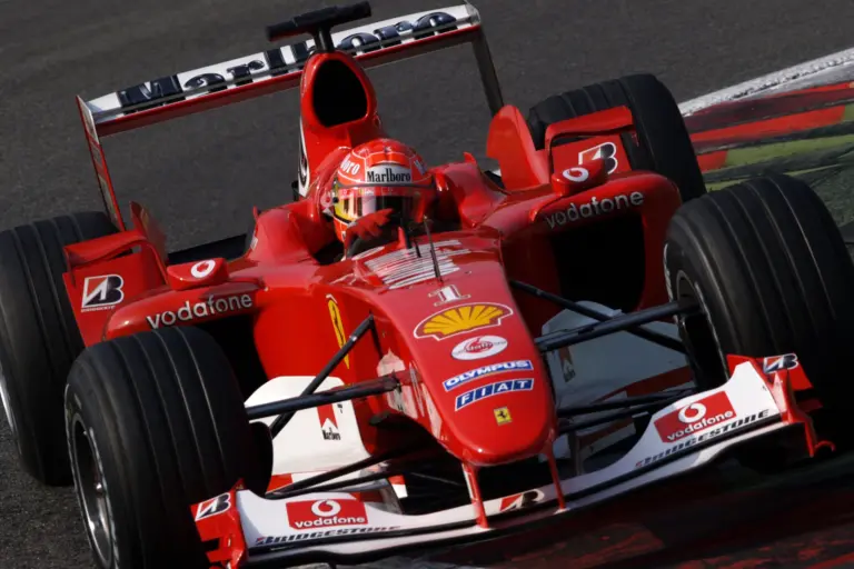 Nem a silverstone-i lábtörés az első – ez volt Schumacher karrierjének legnagyobb sebességű balesete